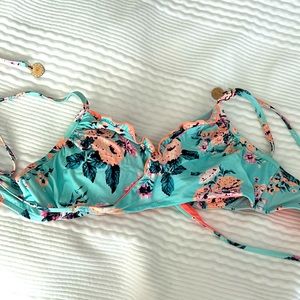 Seafolly wrap bikini top
